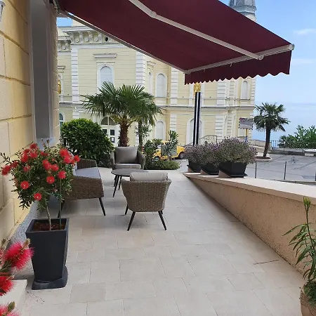 Apartment Superior Seaview